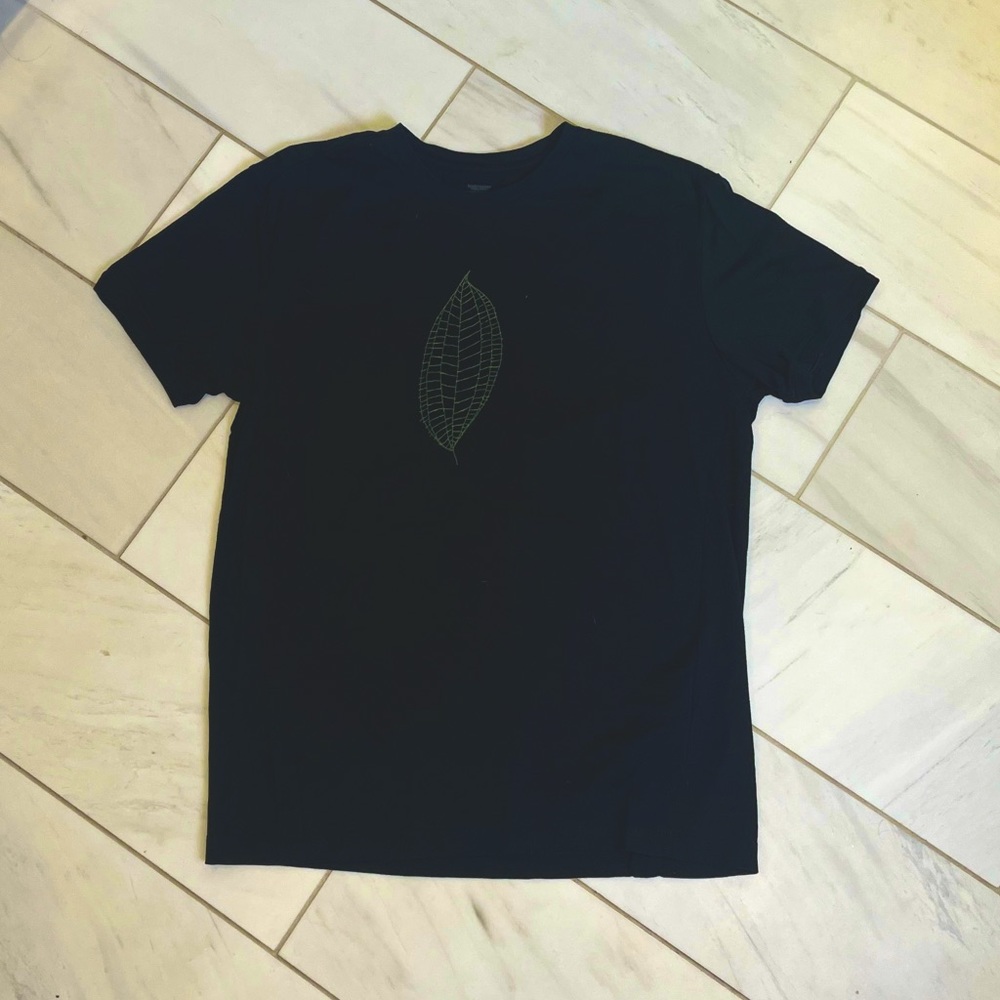 Icebreaker 100% merino wool black short sleeve top